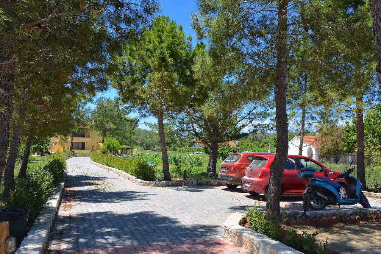 Alexandra Apartments Melíkia Exterior foto